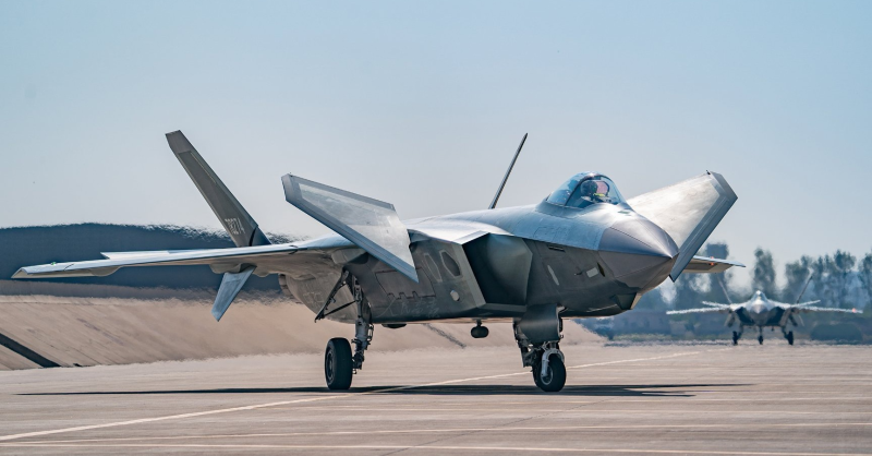 J-20 истребитель пятого поколения