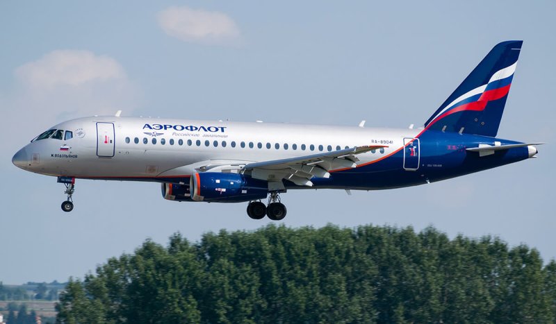 Sukhoi Superjet 100-95