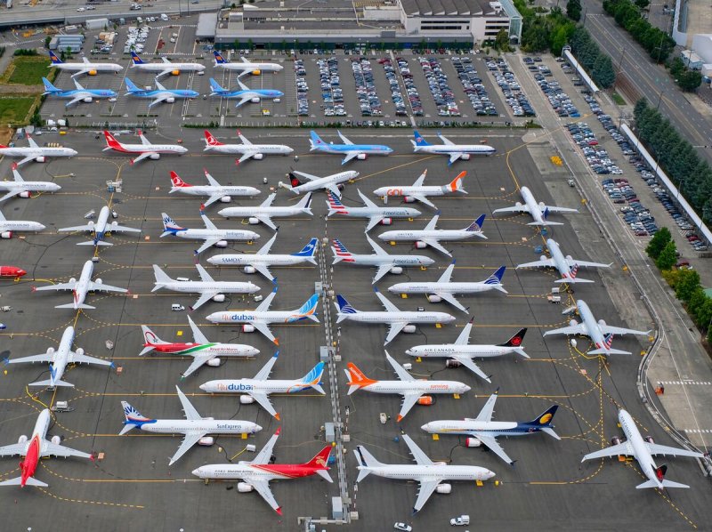 Стоянка самолетов Боинг 737 Макс
