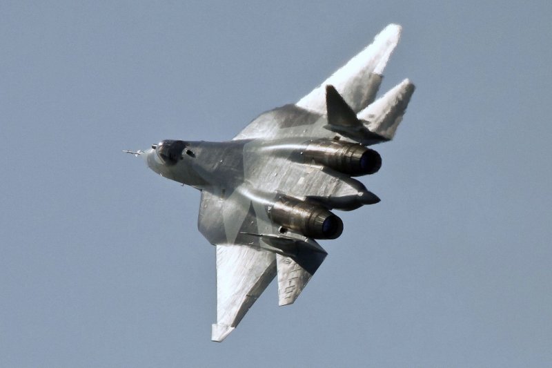 Самолет т50 1280