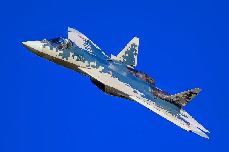 Самолёт истребитель Су 57