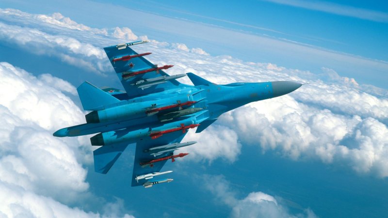 Истребитель-бомбардировщик Су-34