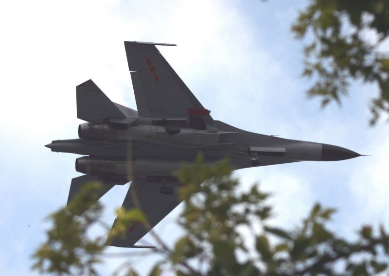 J 16 истребитель j16 китайский