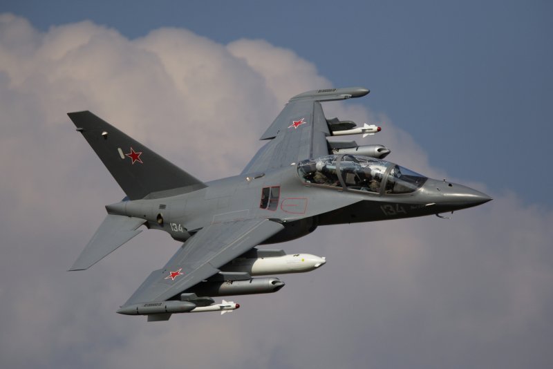 Самолет як 130 ВВС России