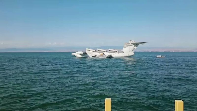 Самолет Лунь в Дербенте