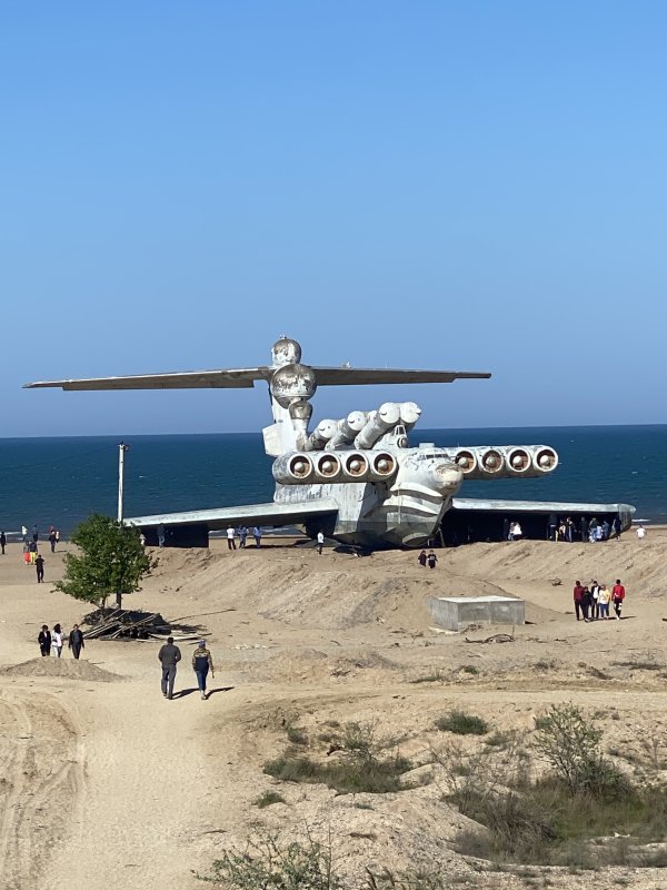Аэроплан Лунь в Дербенте
