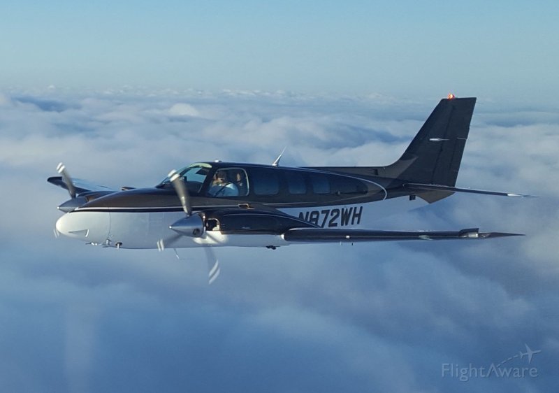 Plane Baron 2021