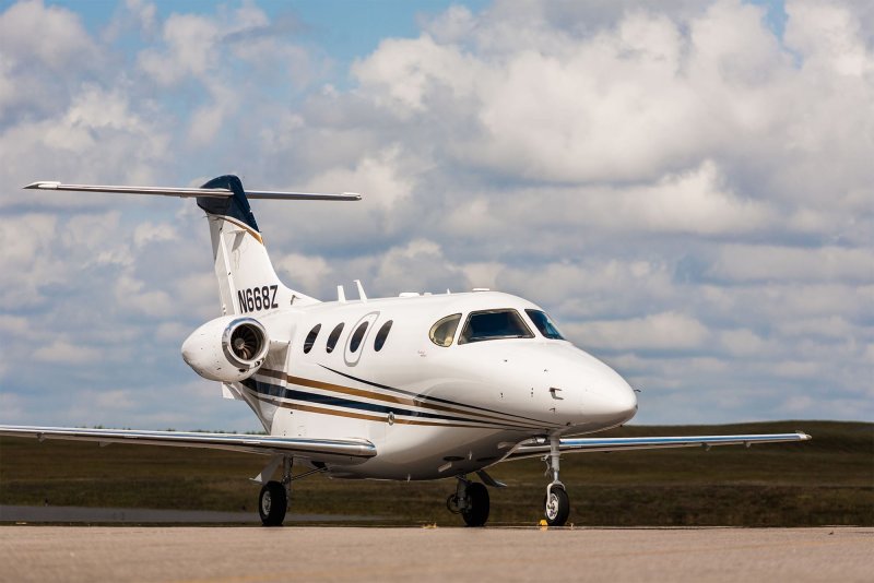 Beechcraft самолет