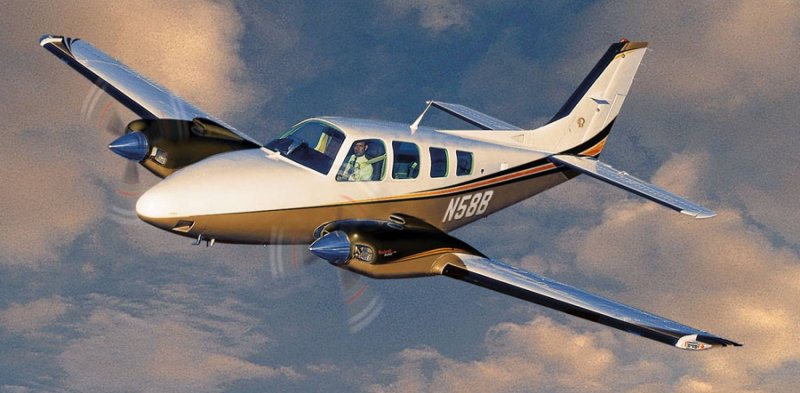 Самолет Beechcraft Baron двухмоторный