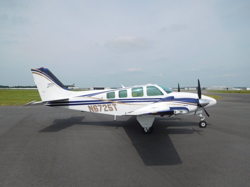 Beechcraft Baron 58 t