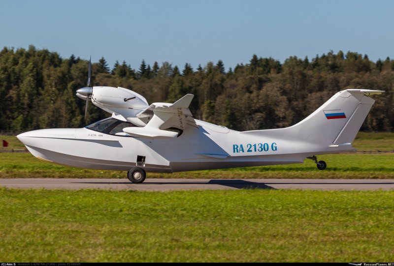 L-142 самолет амфибия