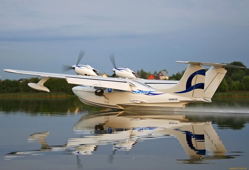 Самолет-амфибия л-42 "Чайка"