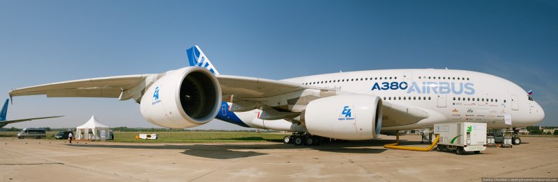 Двухпалубный а380