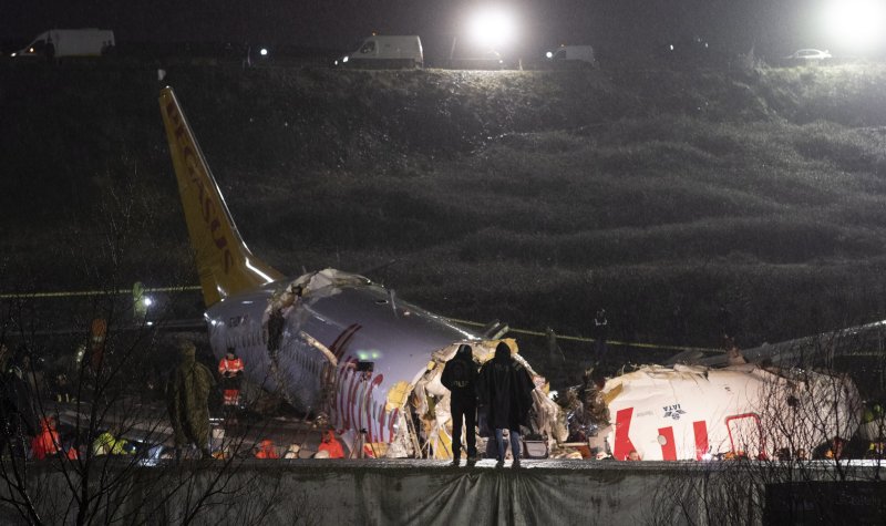 Крушение Boeing 737 в Стамбуле