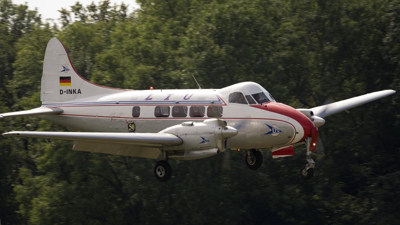 De Havilland DH.104