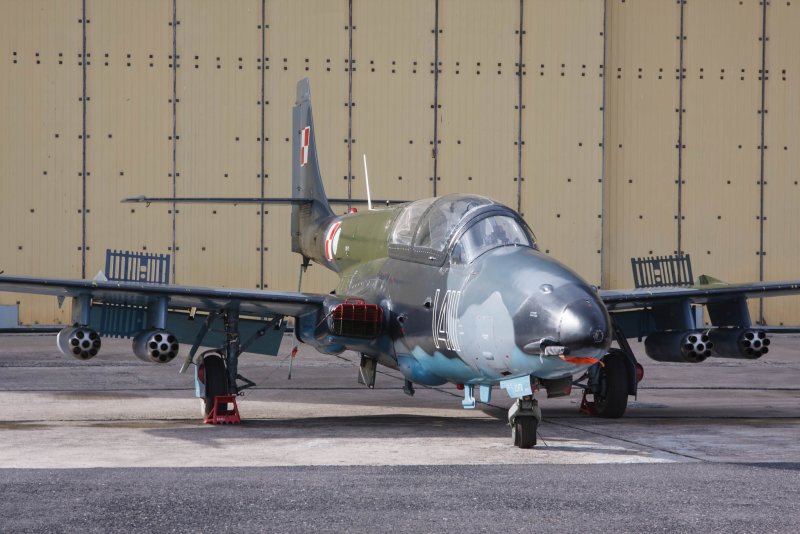 TS 11 Iskra шасси