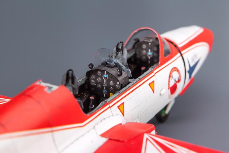 Самолёт TS-11 Iskra