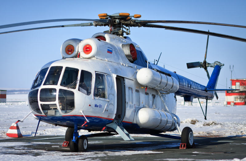 Пассажирский вертолет ми-8