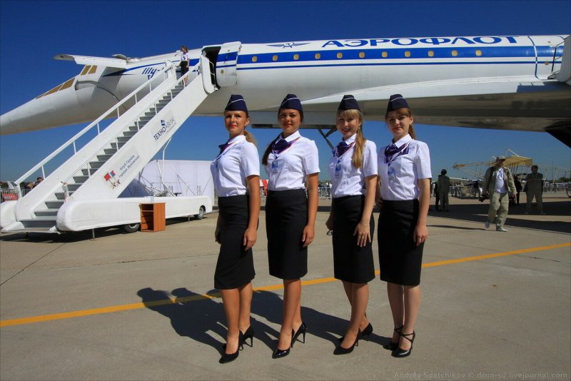Стюардессы на ту-144
