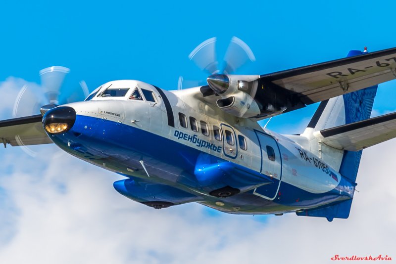 L-410 самолет