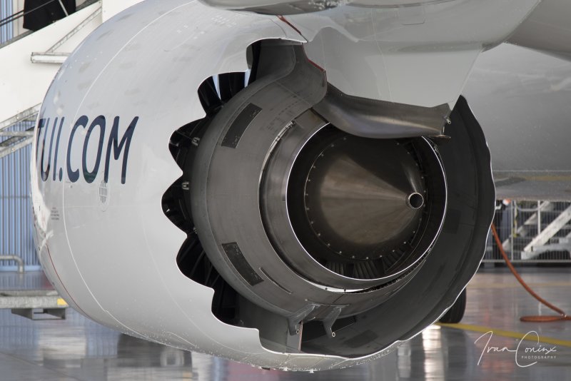 Двигатель Boeing 737 Max