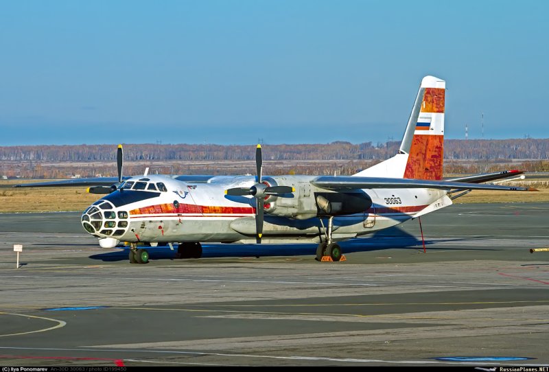 АН 30