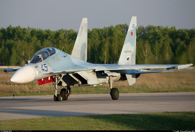 Истребитель Су-30м2