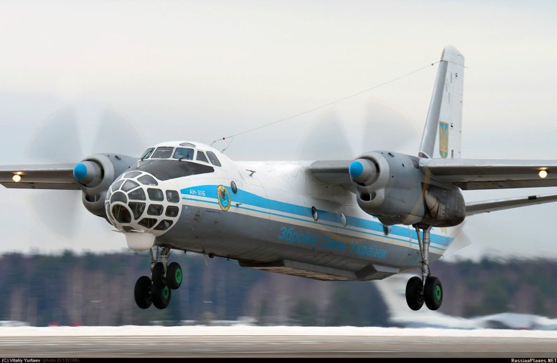 Антонов АН-30