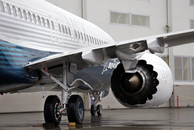 Шасси самолета Боинг 737