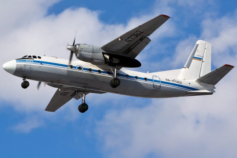АН-24 пассажирский самолёт