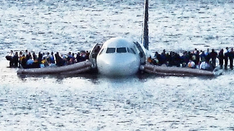 Посадка самолёта на Гудзон в 2009 году