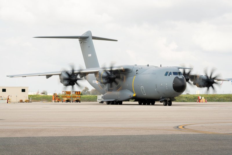 A400m самолет