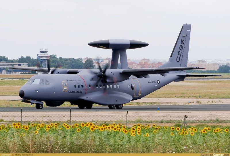 Casa c-295w
