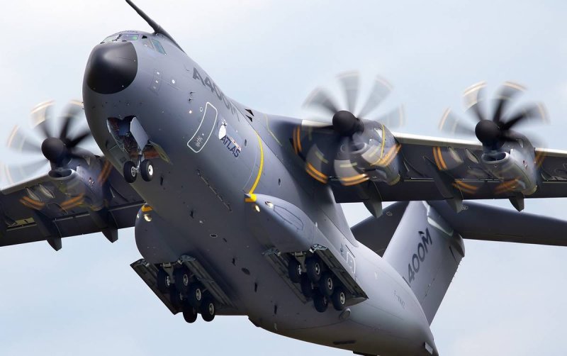 Airbus a400m кабина