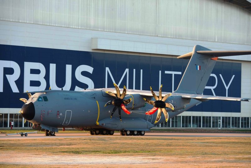 Airbus a400m Франции