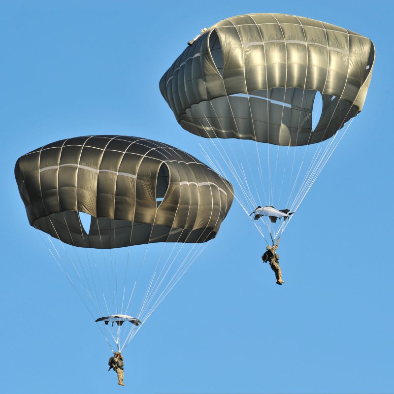 Американский парашют т10