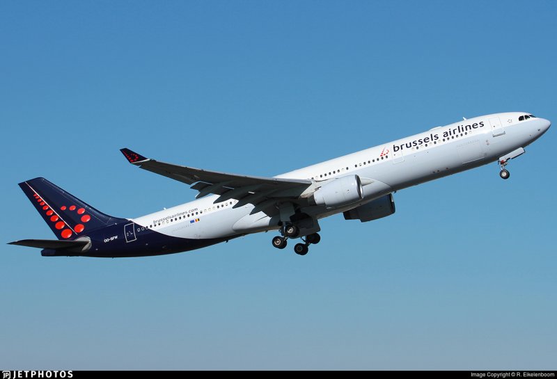 Airbus a330-343