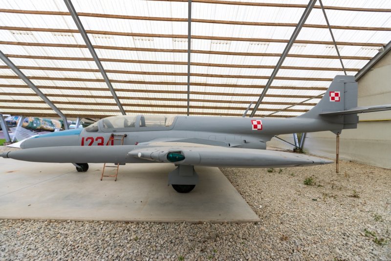PZL TS-11 «Искра»