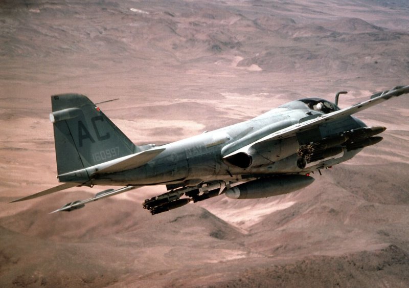 А-6 интрудер