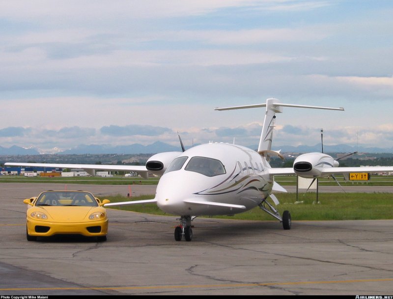 Piaggio 180