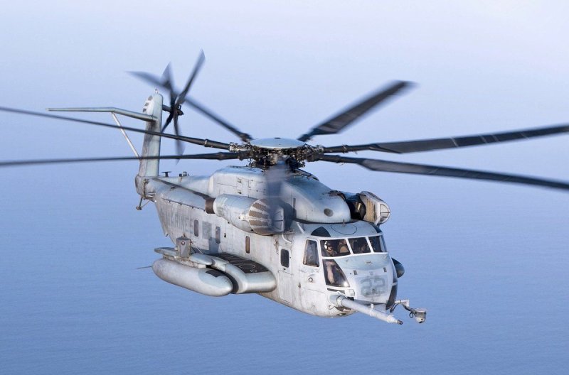 Вертолёт Ch-53e super Stallion