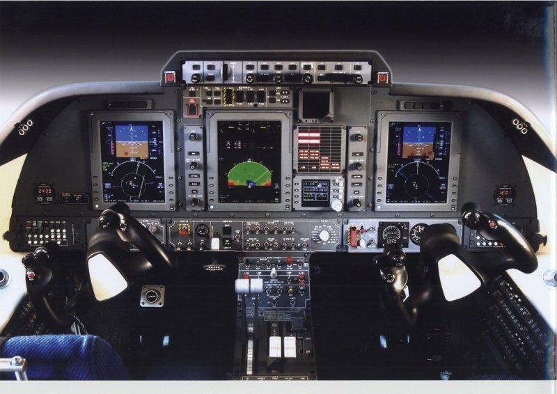 Piaggio Avanti EVO салон