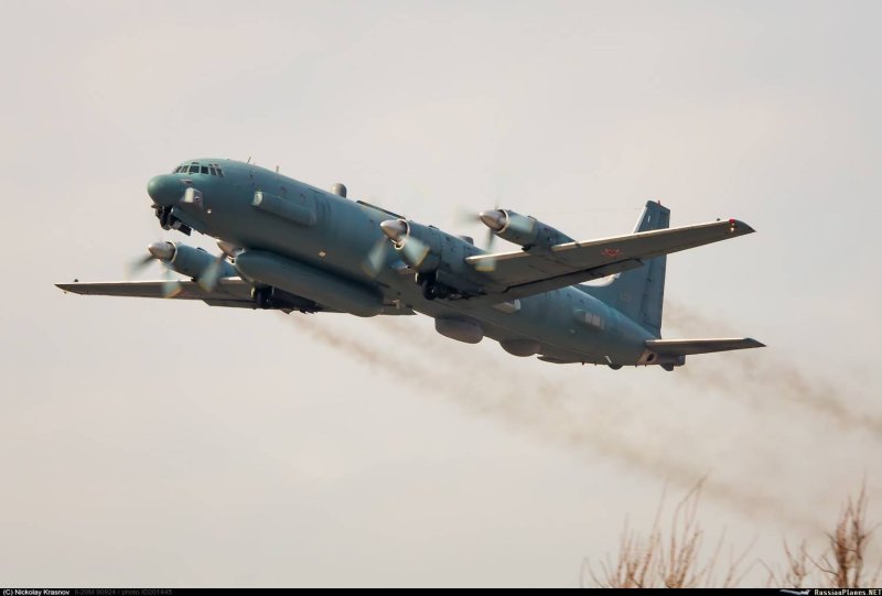 Самолет радиоэлектронной разведки ил-20