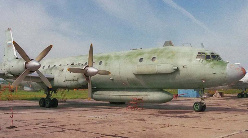 Самолет радиоэлектронной разведки ил-20