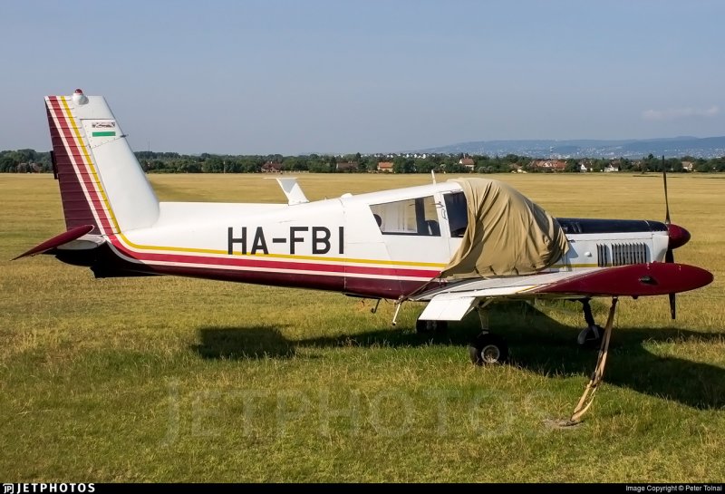 Zlin z-142 четырехместный