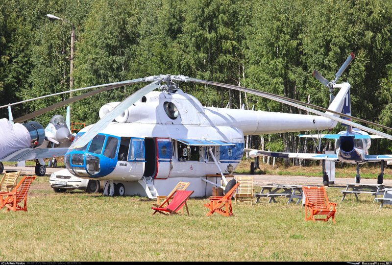Ми-8 вертолёт