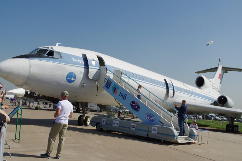 Ту 155 самолет