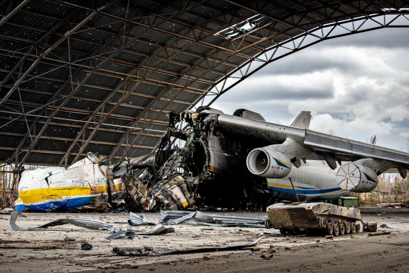 Самолёт АН-225 Мрия уничтожен