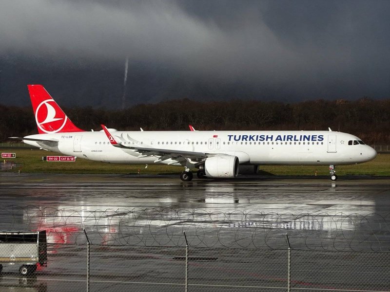 Airbus a321 турецкий
