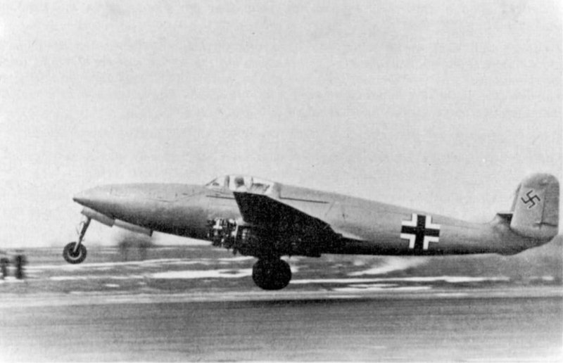 He 280 Cockpit